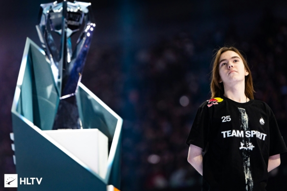 足彩盘口：诱盘与真实方向的区分方法。（足彩盘口：如何识别诱盘与真实方向）