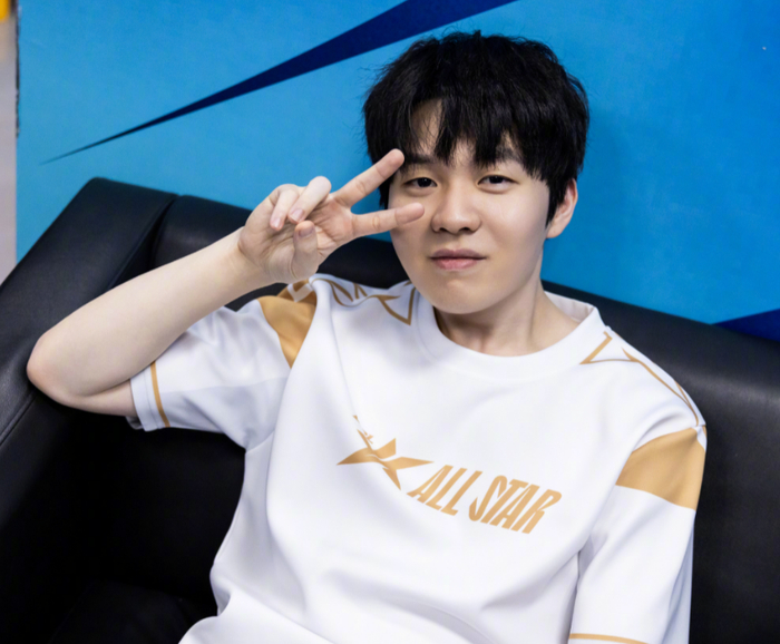 NAVI将面对 Imperial ，而 FURIA Esports 将迎战 OG ：2025年Thunderpick世界锦标赛小组赛种子