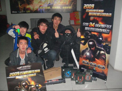 斗地主你是不是在送分（斗地主，你怎么老把分拱手相让？）